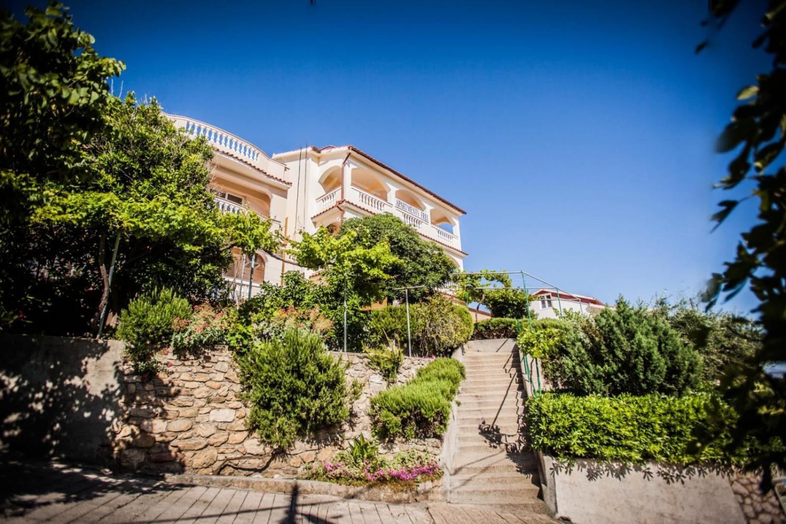Holiday Home لوبار المظهر الخارجي الصورة